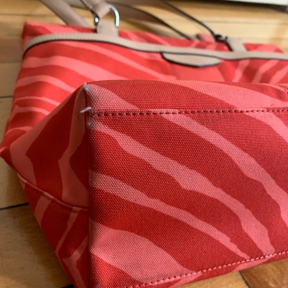 Coach Zebra Print Light and Dark Pink Tote - Picture 5 of 8